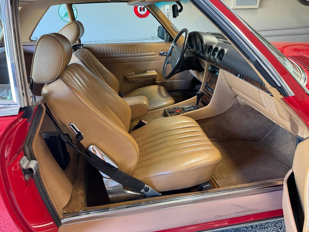 Mercedes-560sl-1987-red-20