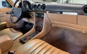 Mercedes-560sl-1987-red-21