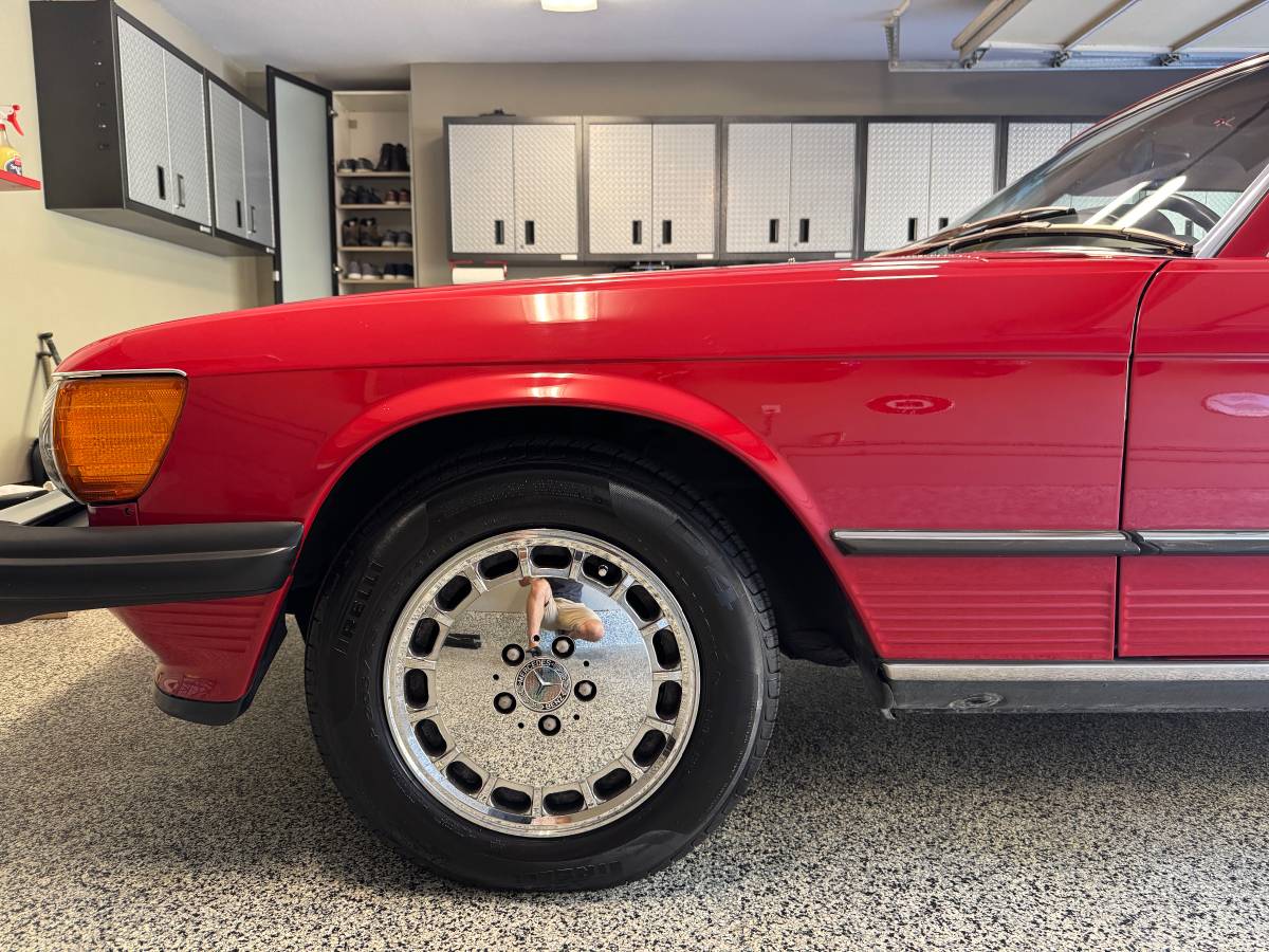 Mercedes-560sl-1987-red-6