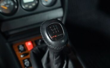 Mercedes-Benz-190-Class-1991-Sedan-17