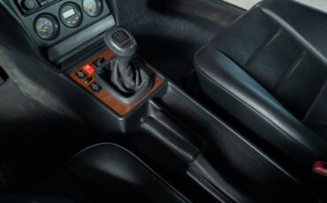 Mercedes-Benz-190-Class-1991-Sedan-21