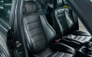 Mercedes-Benz-190-Class-1991-Sedan-26