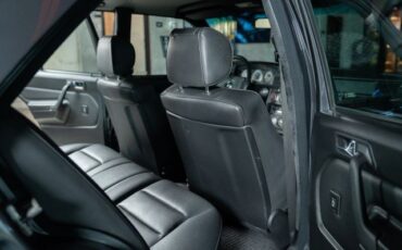 Mercedes-Benz-190-Class-1991-Sedan-37
