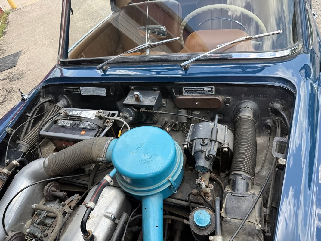 Mercedes-Benz-190-Series-1959-23