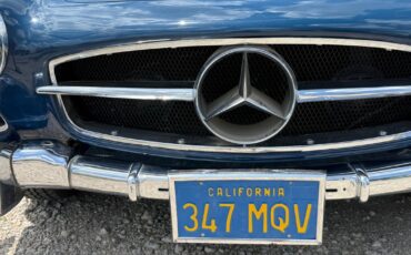 Mercedes-Benz-190-Series-1959-39