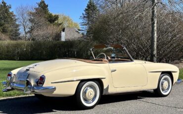 Mercedes-Benz-190-Series-1962-Convertible-15