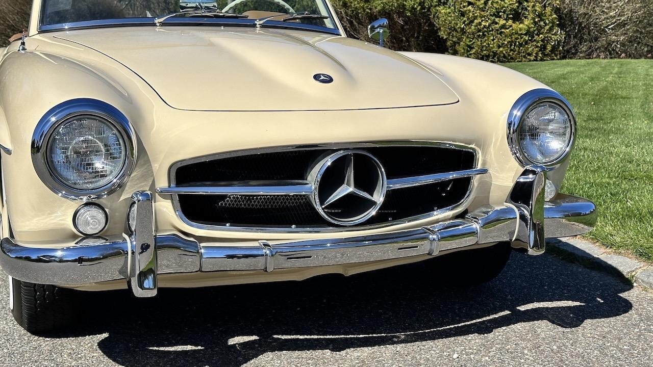 Mercedes-Benz-190-Series-1962-Convertible-21