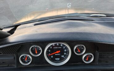 Mercedes-Benz-190-Series-1986-Sedan-27