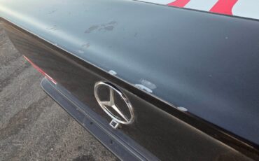 Mercedes-Benz-190-Series-1986-Sedan-35