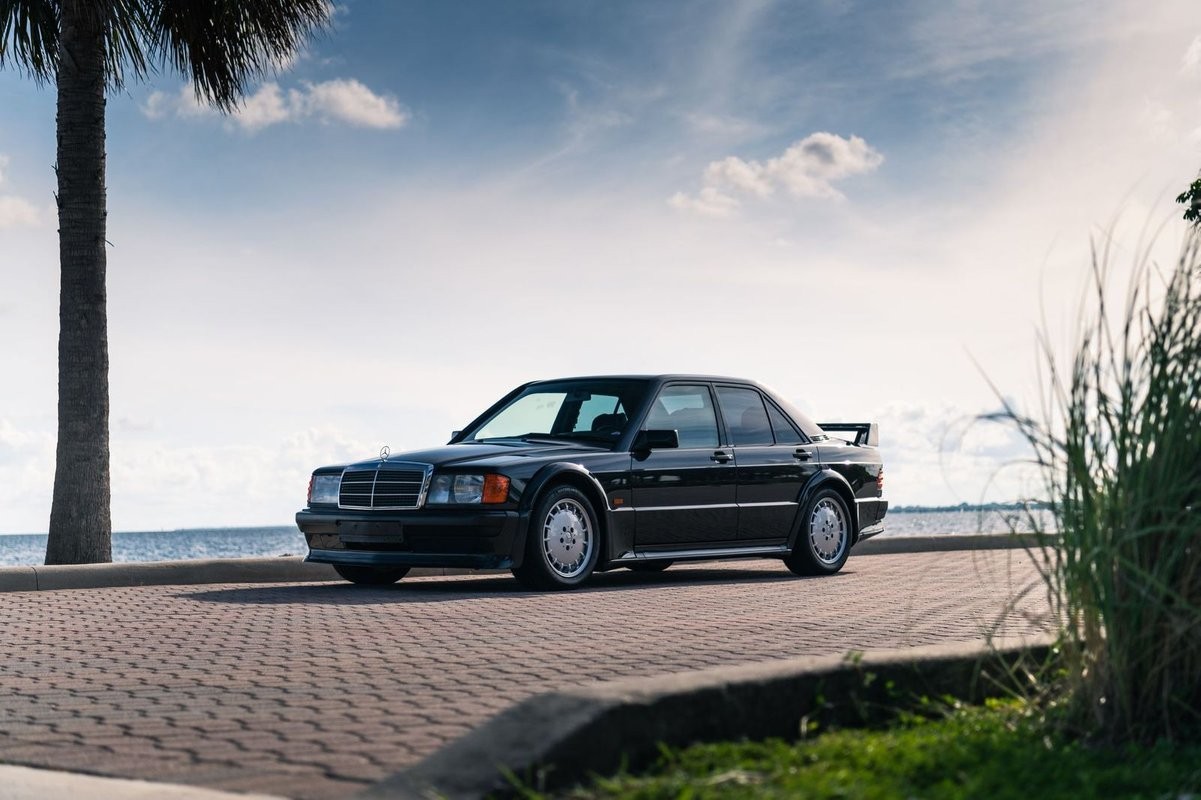 Mercedes-Benz 190-Series 1989 --