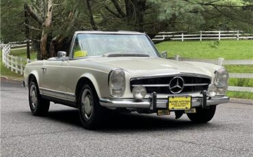 Mercedes-Benz-230SL-Pagoda-1965-16