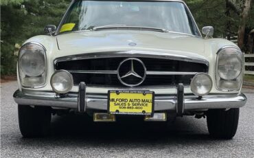Mercedes-Benz-230SL-Pagoda-1965-17