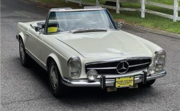 Mercedes-Benz-230SL-Pagoda-1965
