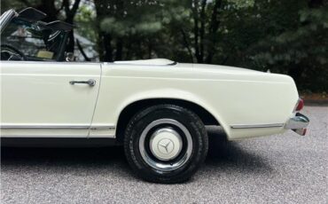 Mercedes-Benz-230SL-Pagoda-1965-5