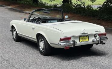 Mercedes-Benz-230SL-Pagoda-1965-6