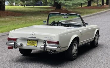 Mercedes-Benz-230SL-Pagoda-1965-9