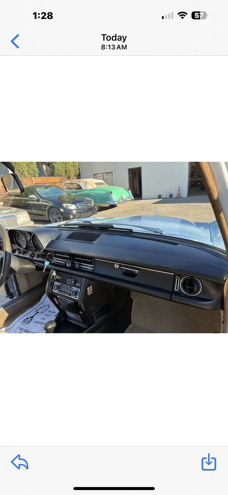 Mercedes-Benz-240D-1976-10