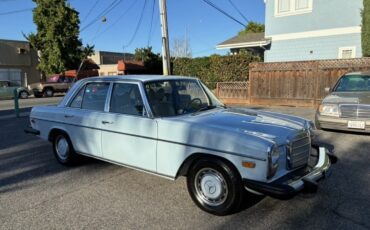 Mercedes-Benz-240D-1976-2