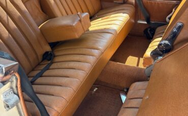 Mercedes-Benz-250-C-Coupe-1972-11