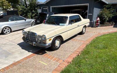 Mercedes-Benz 250 C Coupe 1972