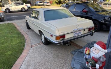Mercedes-Benz-250-C-Coupe-1972-Coupe-8