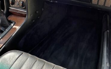 Mercedes-Benz-280-SL-1983-34