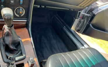 Mercedes-Benz-280-SL-1983-37