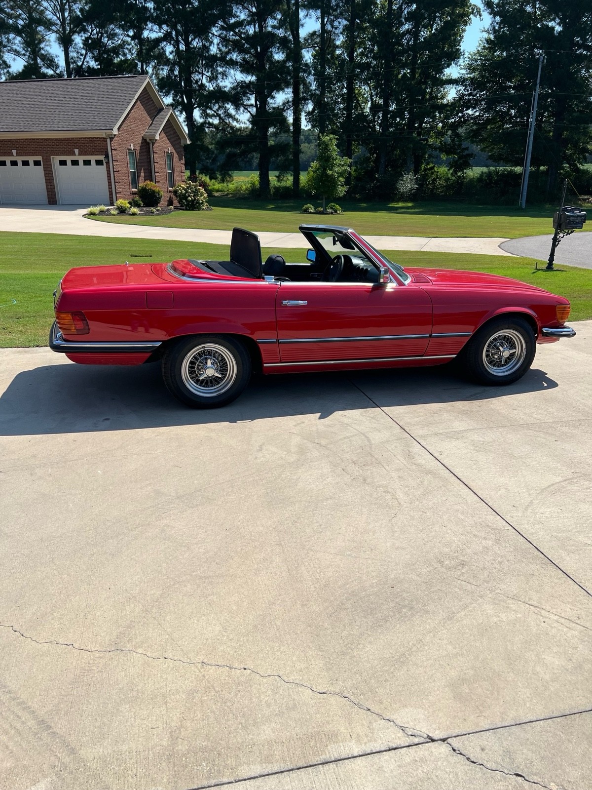 Mercedes-Benz-280-SL-1983