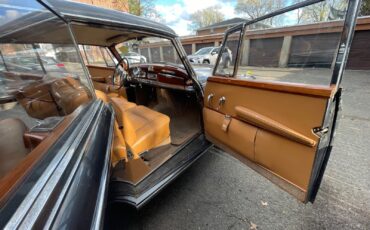 Mercedes-Benz-300-Series-1958-Sedan-18