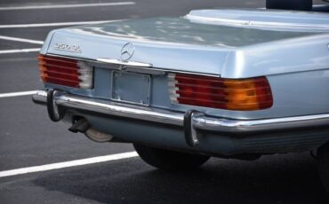 Mercedes-Benz-300-Series-1972-Convertible-10
