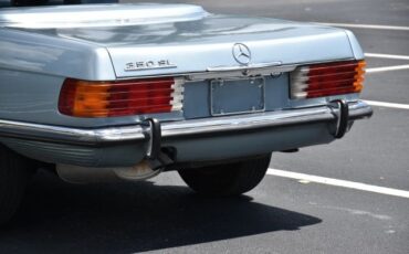 Mercedes-Benz-300-Series-1972-Convertible-11