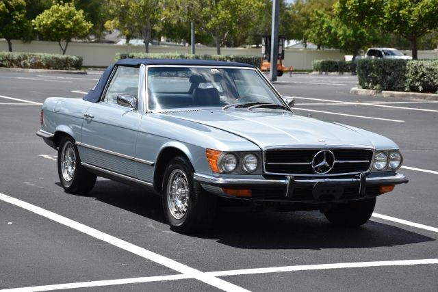 Mercedes-Benz-300-Series-1972-Convertible-19