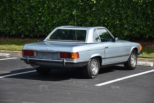 Mercedes-Benz-300-Series-1972-Convertible-26