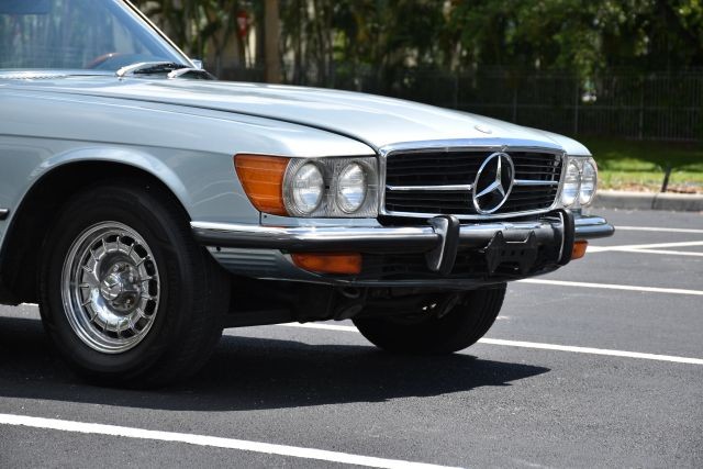 Mercedes-Benz-300-Series-1972-Convertible-9
