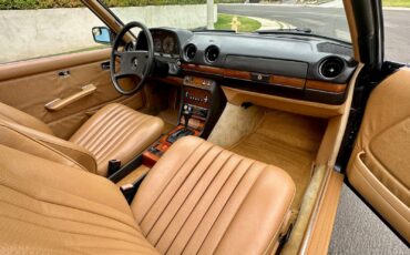 Mercedes-Benz-300-Series-1985-Coupe-28