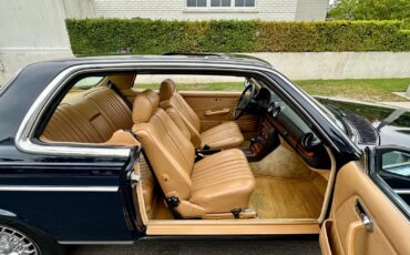 Mercedes-Benz-300-Series-1985-Coupe-35