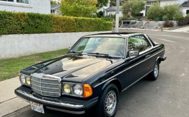 Mercedes-Benz-300-Series-1985-Coupe