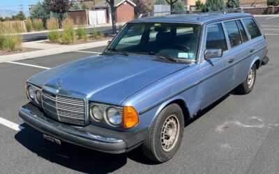 Mercedes-Benz 300-Series 1985 Wagon