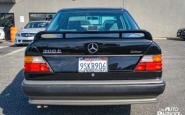 Mercedes-Benz-300-Series-1990-Sedan-5