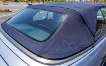 Mercedes-Benz-300CE-1993-Convertible-10