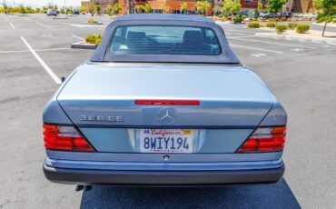 Mercedes-Benz-300CE-1993-Convertible-11