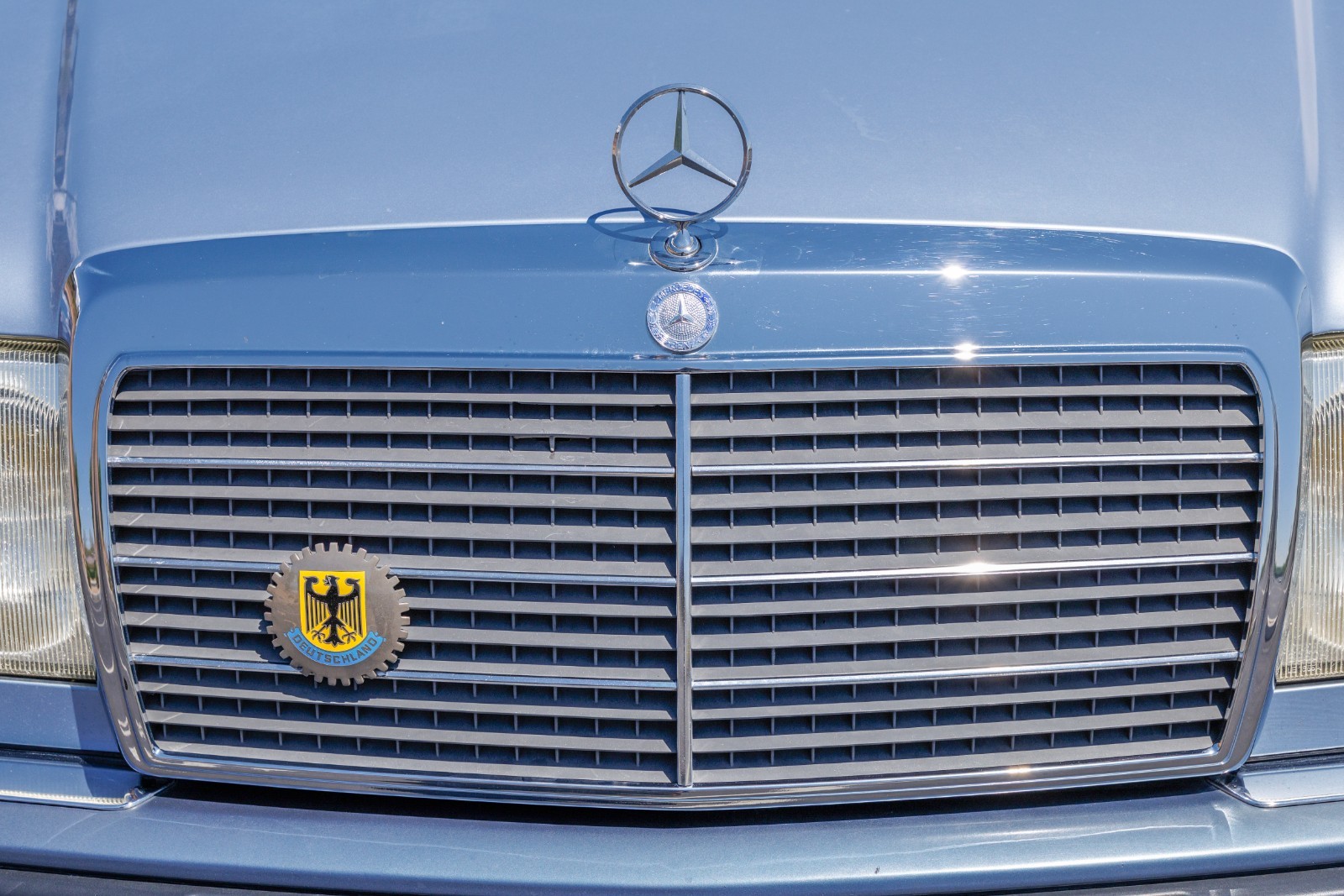 Mercedes-Benz-300CE-1993-Convertible-19