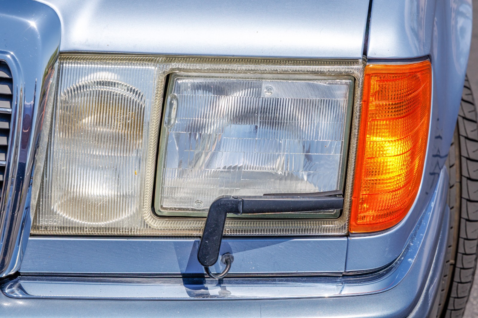 Mercedes-Benz-300CE-1993-Convertible-20