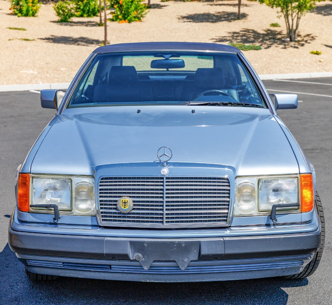 Mercedes-Benz-300CE-1993-Convertible
