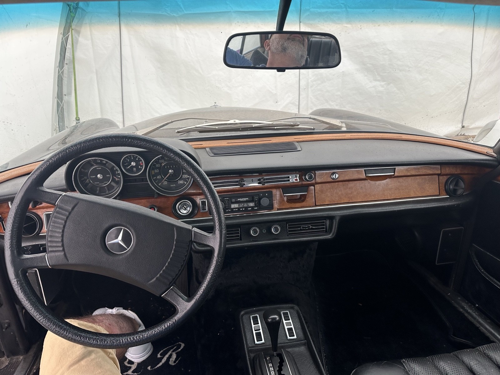 Mercedes-Benz-300SEL-1970-18