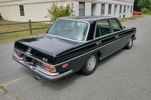 Mercedes-Benz-300SEL-1970-2