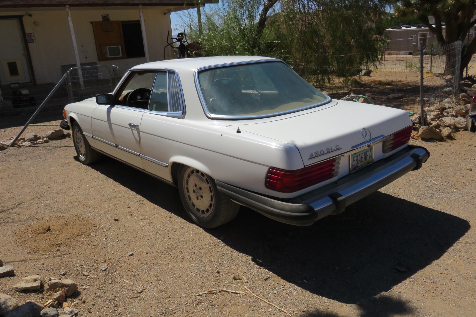 Mercedes-Benz-400-Series-1977-2