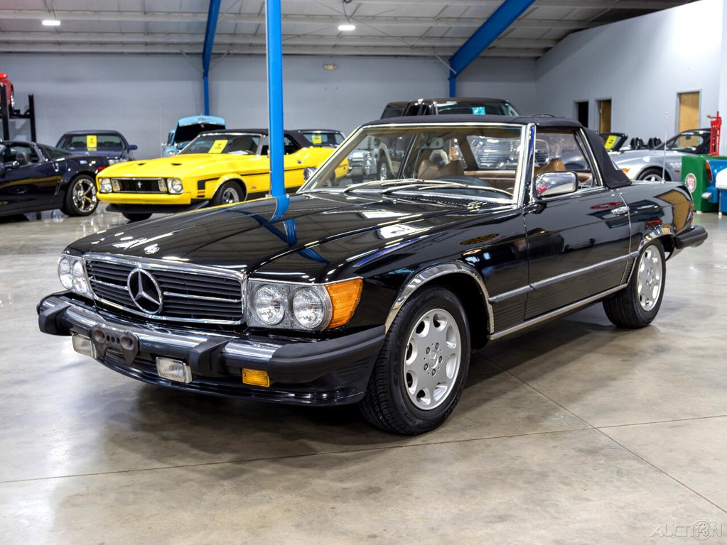 Mercedes-Benz-400-Series-1979-Other-10