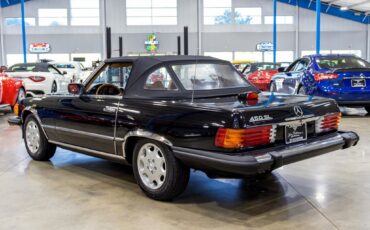 Mercedes-Benz-400-Series-1979-Other-12