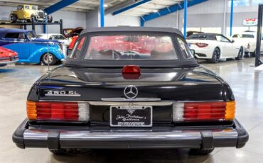 Mercedes-Benz-400-Series-1979-Other-13